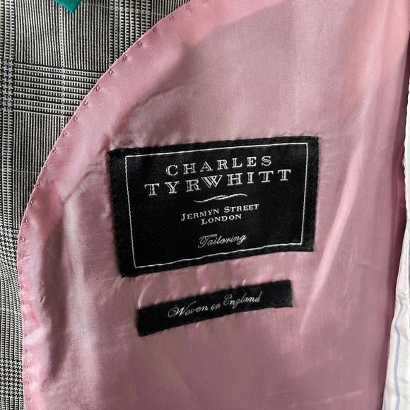 Charles Tyrwhitt Gray Plaid Prince of Wales Sport Coat 44L - Picture 8 of 10